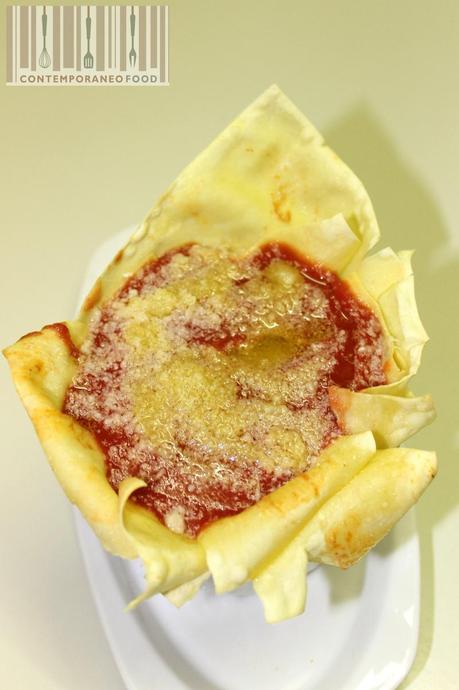 lasagnatta fase 1 contemporaneo food Lasagna monoporzione con ricotta pomodoro e spinaci novelli