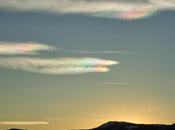 Nuvole iridescenti lago