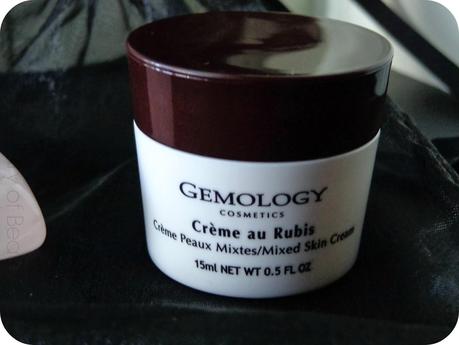 Gemology Cosmetics.