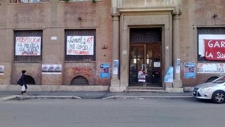 L'occupazione degli ex bagni pubblici a Garbatella? Opinione controcorrente di un residente, per fortuna...