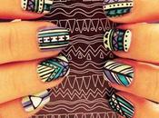 Nails eyeliner stickers: nuovo trend