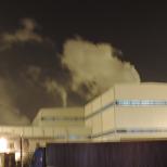 Mentre Galimberti discuteva, l’acciaieria….