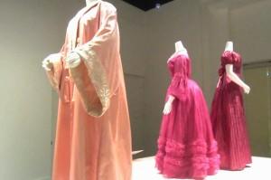 “Think Pink”: il rosa dal settecento sino ai nostri giorni, in mostra al Museum of Fine Arts di Boston