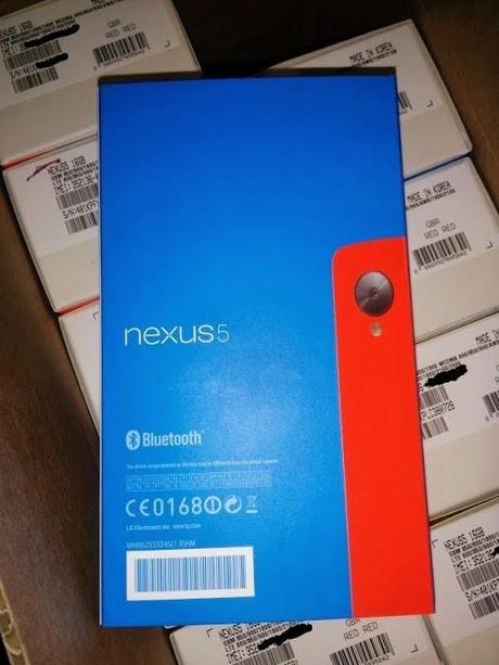 nexus5-red-4