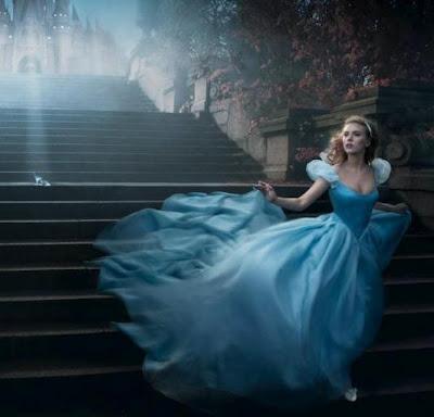 10 abiti da sogno.. Hollywood inspiring scarlett_johansson_as_cinderella_by_annie_leibovitz_shoot