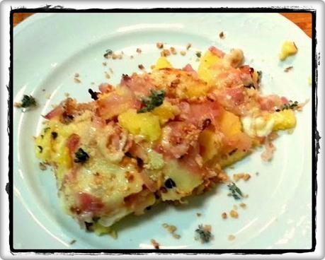 Lasagne di polenta alla pancetta affumicata, cipolla e granella di nocciole