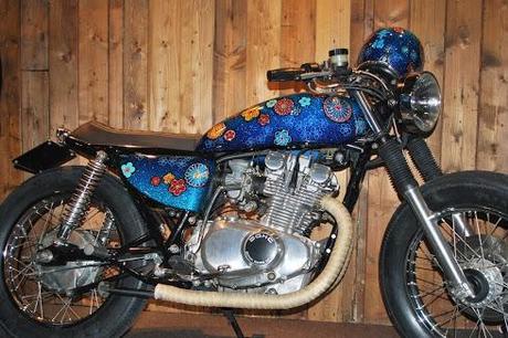 Z400 by 70's Helmets