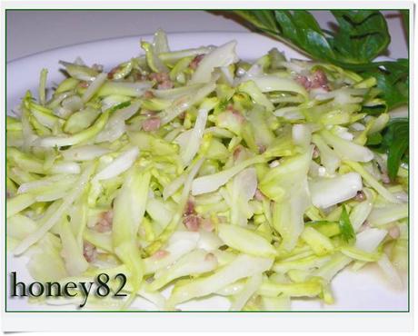 INSALATA DI PUNTARELLE ALLA ROMANA