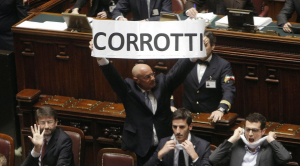 La protesta in Aula dei grillini sul decreto IMU- Bankitalia (cialtronix.blogspot.com)