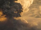 impressionanti foto vulcano Tungurahua, eruzione nell'Ecuador