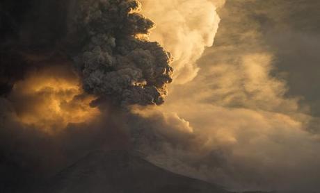 Le impressionanti foto del vulcano Tungurahua, in eruzione nell'Ecuador