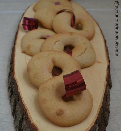 biscotti alla cannella e latte di mandorla