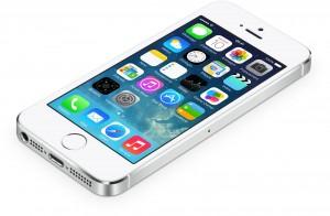 iPhone 5S: come aumentare la durata della batteria con iOS 7.0.5