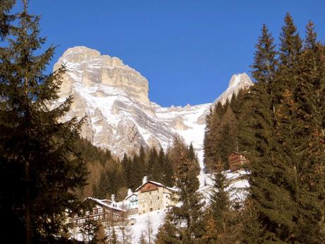 escursione con le ciaspole in val zoldana