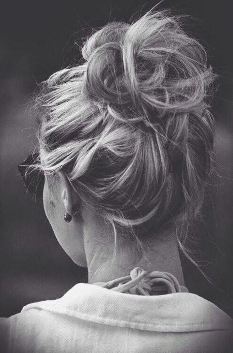 Hair Style| Easy messy bun