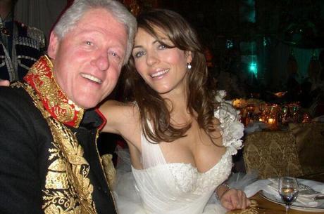 “Bill Clinton fece sesso con Liz Hurley mentre Hillary dormiva”: al via le azioni legali