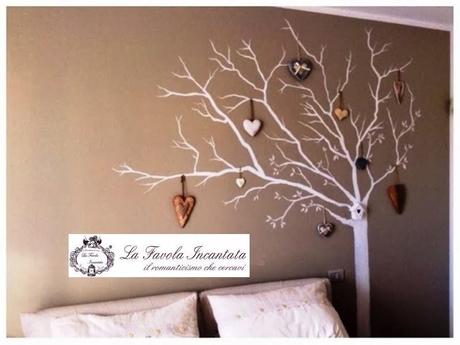 Murales shabby chic... alberello appendi tutto!