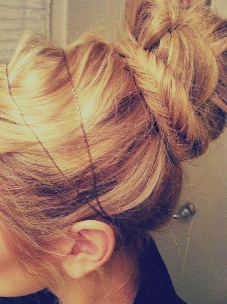 messy-bun