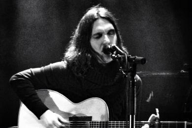 Conor Oberst Il cantautore statunitense annuncia un nuovo album