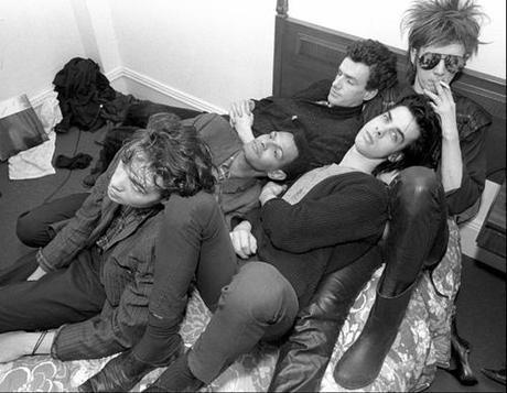 Il Tg Rock: dove la musica è di casa.. Il Tg Rock: dove la musica è di casa..