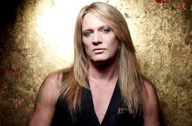 Sebastian Bach L'ex frontman degli Skid Row annuncia un nuovo album