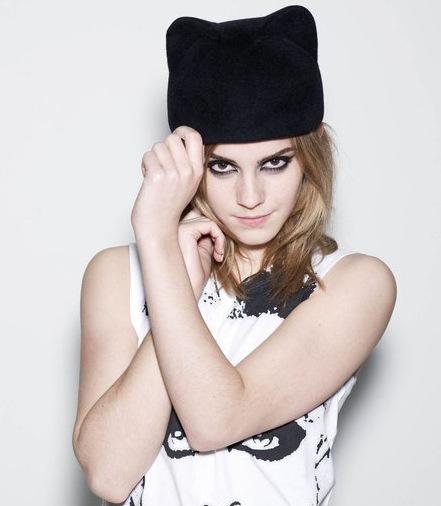 cat-emma-watson-and-marie-mercie-felted-cat-hat-gallery