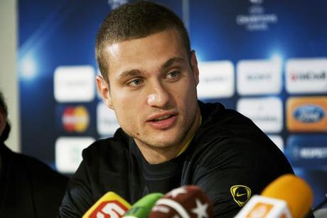 Adesso e’ ufficiale; Vidic annuncia l’addio  al Manchester United, e sul suo futuro dice….