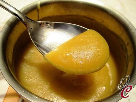 Gelatine di limone al rum: la forma di digestivo che non diresti mai e che, d'un tratto, sorprende