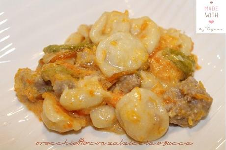 orecchiette al sugo di zucca e salsiccia