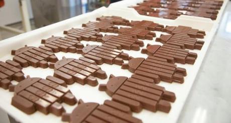 android 4 4 kitkat 600x320 Android KitKat In Arrivo Su Galaxy Note 2, Galaxy S3 E Molti Altri news  Samsung Galaxy S3 Samsung Galaxy Note 2 Aggiornamento Android 4.4 KitKat 