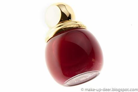 Happy Valentine with... Dior Marilyn nail polish