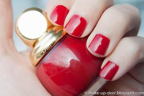 Happy Valentine with... Dior Marilyn nail polish