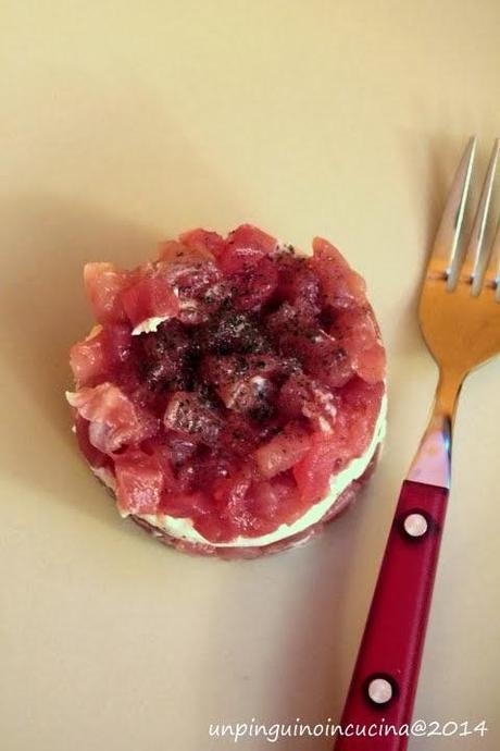 Tartare di tonno con ricotta di bufala