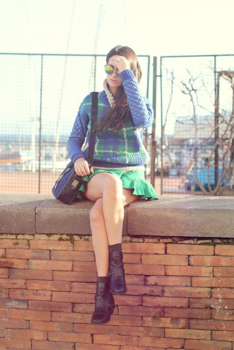 lovehandmade_fashion blog_barbara valentina grimaldi_preppy look for winter_fay total look_check pattern sweater_green pleated skirt_borsa fay nappe_cut out boots pimkie_mirrorshades zerouv_2014 winter OOTD