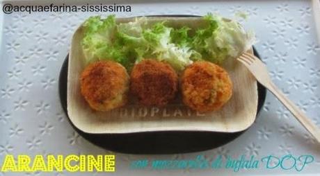 arancine con mozzarella di bufala