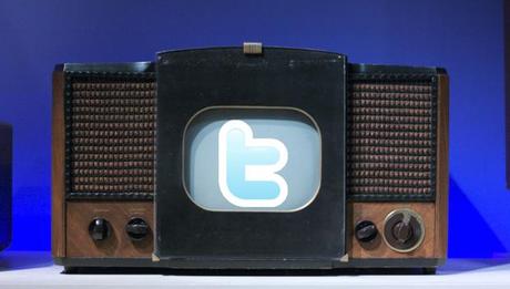 Twitter vende la TV agli inserzionisti pubblicitari...