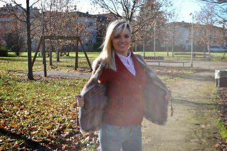 A COMFY OUTFIT IN RED..