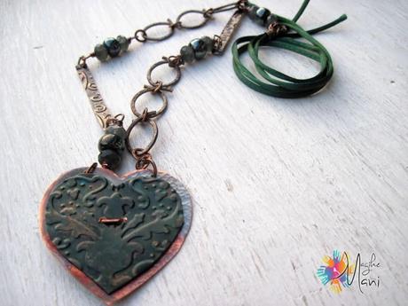 di rame, embossing, patina - Collana Hati