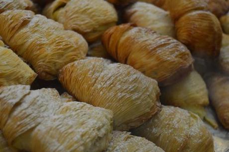 Sfogliatelle napoletane