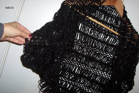 coprispalle nero a forcella, hairpin lace shrug