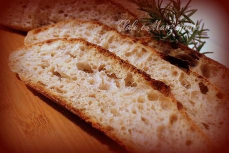 PANE CON PATATE E ROSMARINO A LIEVITAZIONE NATURALE