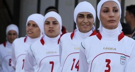 Iran, cacciate dalla Nazionale femminile perche’ maschi