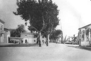 Viareggio - Piazza Pacini - Foto tratta da Nuova Viareggio Ieri N.10-gennaio 1994