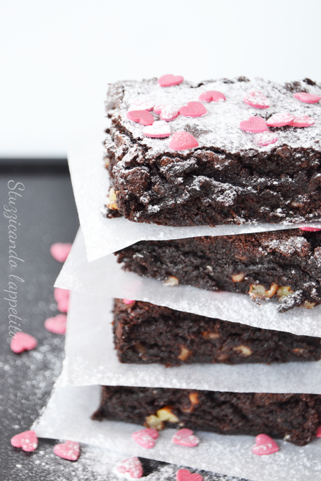 Chocolate and Pecan Brownies