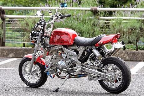 Honda Gorilla by Custom Motor Produce Crowd