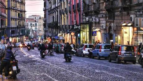 Carabinieri, rapinatore Napoli