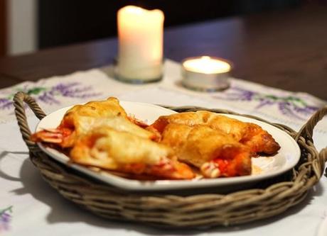 L'antipasto della domenica: gamberoni avvolti nel lardo e pasta sfoglia