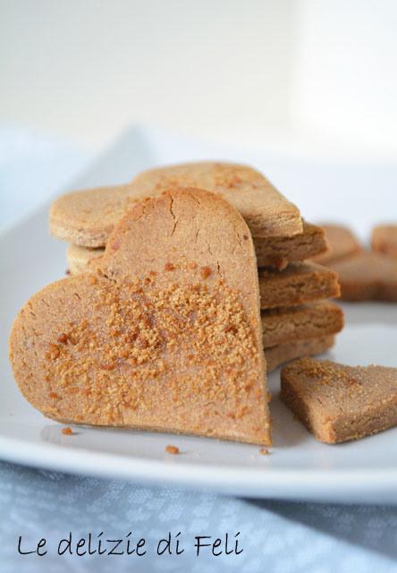 BISCOTTI CUOR DI MELA