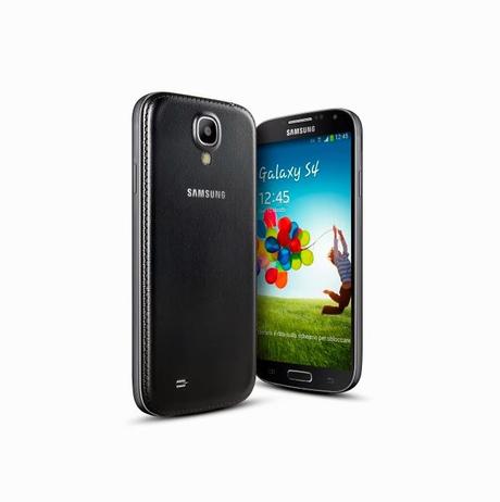 Samsung GALAXY S4 Black Edition con cover in pelle disponibile ufficialmente in Italia da fine febbraio