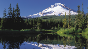 Il Monte Hood, stravulcano dormiente, situato in Oregon 